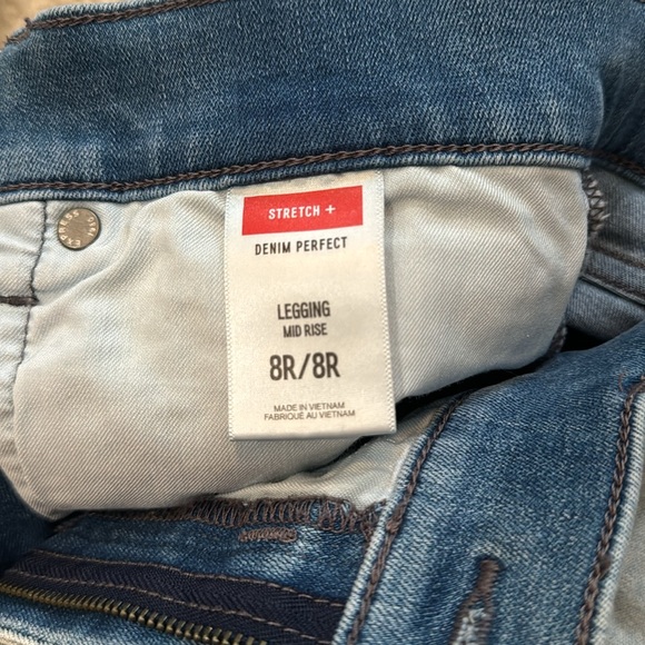 EXPRESS Mid Rise Jeans - Picture 4 of 4